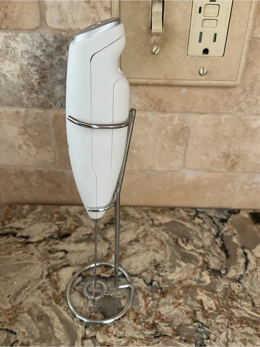 Zulay White Handheld Milk Frother - Battery Operated